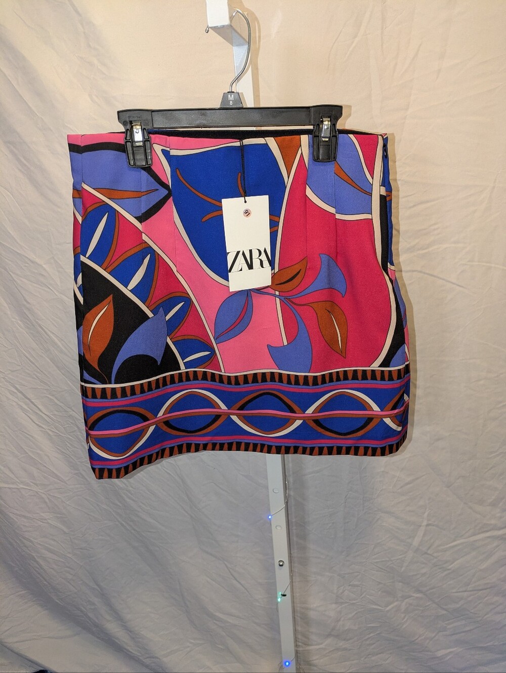 Zara New with Tags Abstract Print Mini Skirt Pink Blue Geometric Size Medium